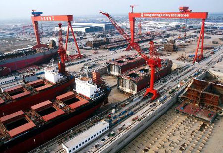 2025年中國(guó)造船業(yè)三大指標(biāo)繼續(xù)領(lǐng)跑全球