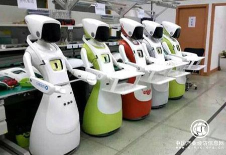 服務(wù)機器人市場進(jìn)入迅速增長階段 發(fā)展瓶頸將突破