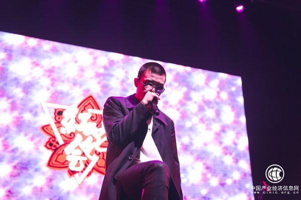 中國嘻哈熱了，賺錢了，但唯獨沒有嘻哈的魂 