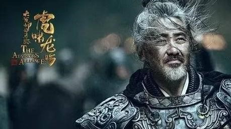 藝術可以放飛想象的翅膀，但一定要腳踩堅實的大地