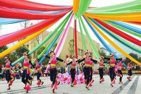 上半年文化企業(yè)生產經營平穩(wěn)較快增長