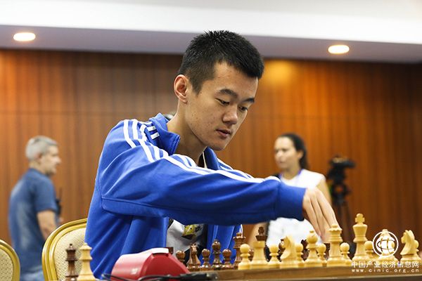 丁立人書寫中國國象歷史，世界杯闖入四強不要太完美