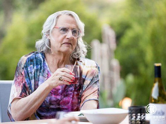 Netflix漲價了，其他視頻流媒體巨頭會跟風嗎？