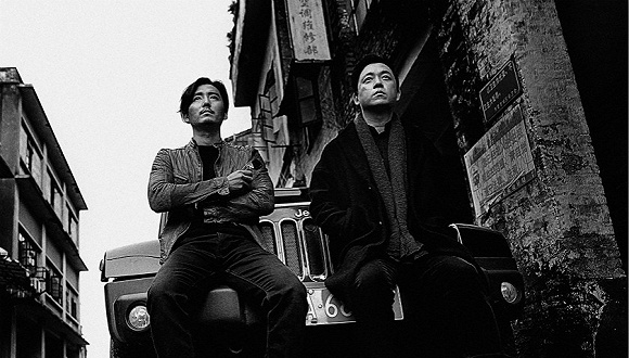 《白夜追兇》、《反黑》同時收官 新型罪案劇踏出“明暗”雙出路?