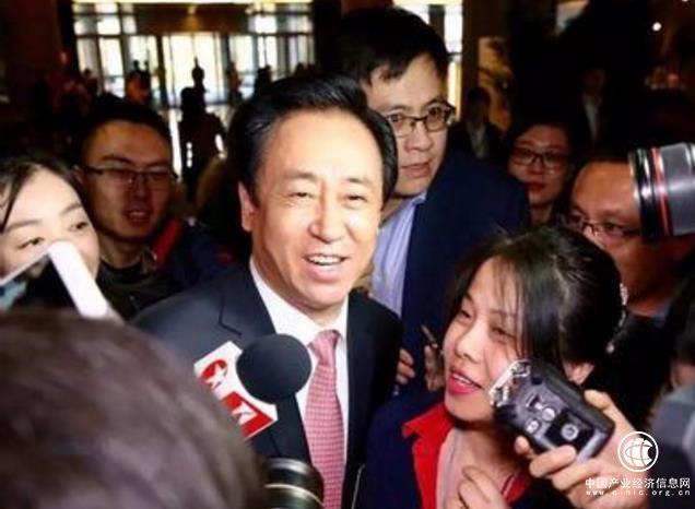 許家印委員：建議個稅起征點大幅上調(diào)至一萬元以上