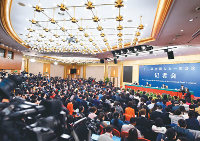 外媒點(diǎn)贊：政府工作報(bào)告給力