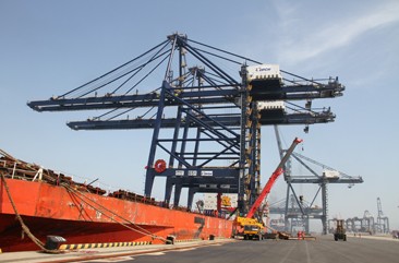 2025重機(jī)行業(yè)逆勢(shì)而上交答卷：毛利率攀升 海外市場(chǎng)突破