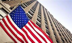 美國政府宣布對藥品和重型卡車等商品加征關(guān)稅