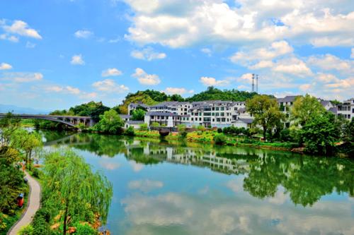 生態(tài)環(huán)境部：以科技賦能美麗中國(guó)建設(shè)取得新成效