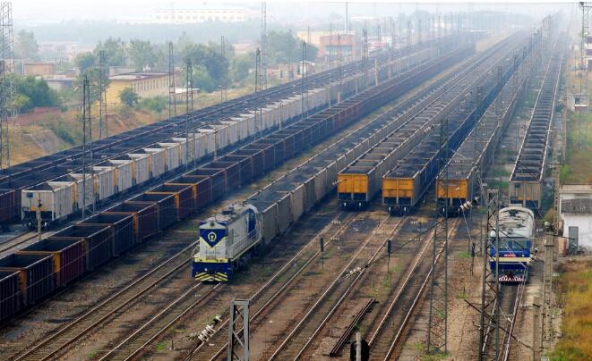 中國(guó)鐵路蘭州局集團(tuán)為隴海、蘭新鐵路“體檢”