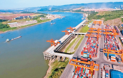 共商共建，“陸海新通道”實(shí)現(xiàn)常態(tài)化運(yùn)營(yíng)