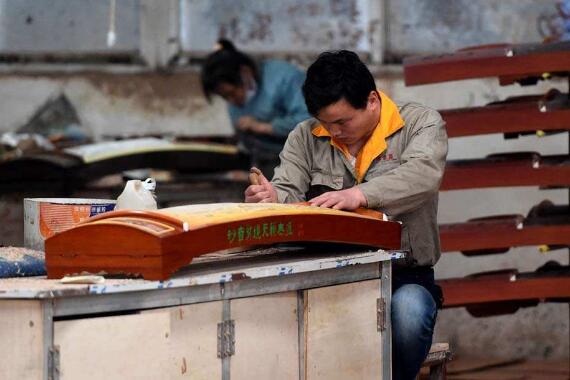 全球業(yè)界127件新品首發(fā) 首發(fā)經(jīng)濟(jì)驅(qū)動(dòng)樂器產(chǎn)業(yè)升級(jí)