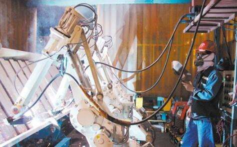 稅收數(shù)據(jù)顯示：2025年我國科技創(chuàng)新與產(chǎn)業(yè)創(chuàng)新融合發(fā)展加快