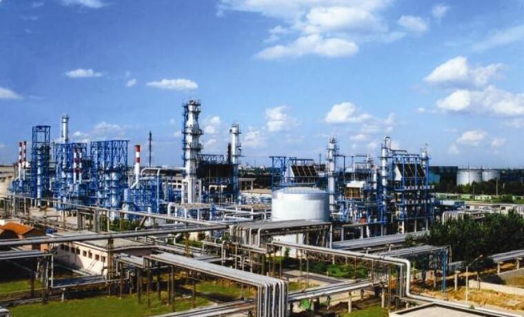 金陵石化奮進(jìn)爭先 加快建設(shè)世界領(lǐng)先煉化企業(yè)