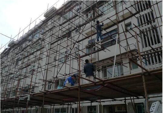 上海持續(xù)推進老舊小區(qū)改造更新 里弄居民不再拎馬桶了