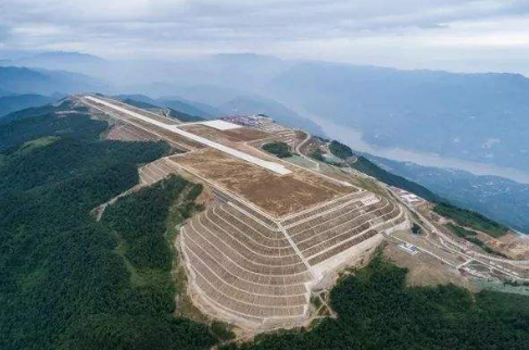 長江三峽“云端機(jī)場”16日將正式通航