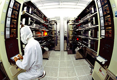 持續(xù)鞏固電子信息制造業(yè)發(fā)展向好態(tài)勢