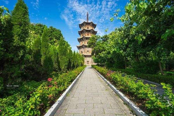 僑鄉(xiāng)泉州保護(hù)歷史文化遺產(chǎn)：見人、見物、見生活