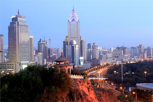 前三季度新疆招商引資區(qū)外到位資金超8400億元