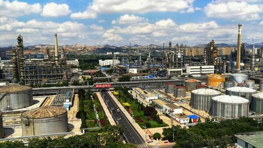 蘭州石化完成多項(xiàng)國(guó)家標(biāo)準(zhǔn)和行業(yè)標(biāo)準(zhǔn)制修訂