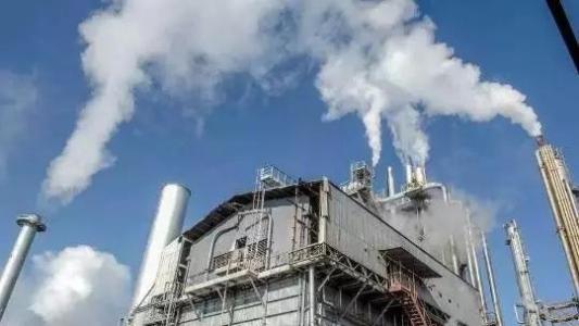 安全至上！危險(xiǎn)化學(xué)品安全法表決通過