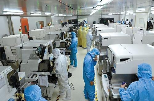 覆蓋消費品、能源交通等領域 《2025年5G工廠典型應用實踐》發(fā)布