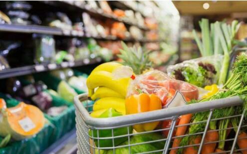 稅收數(shù)據(jù)顯示：2025年我國消費(fèi)市場亮點(diǎn)紛呈