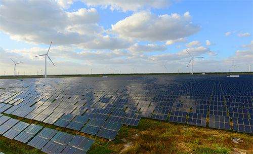 裝機超1.6億千瓦！新疆新能源產(chǎn)業(yè)活力迸發(fā)