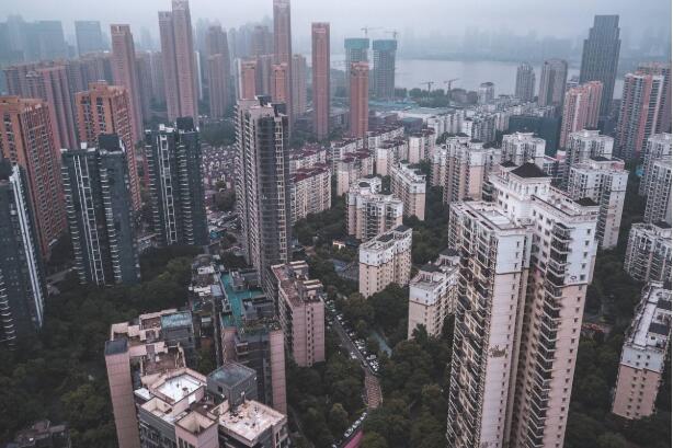 立“新”破“舊” 加快構(gòu)建房地產(chǎn)發(fā)展新模式