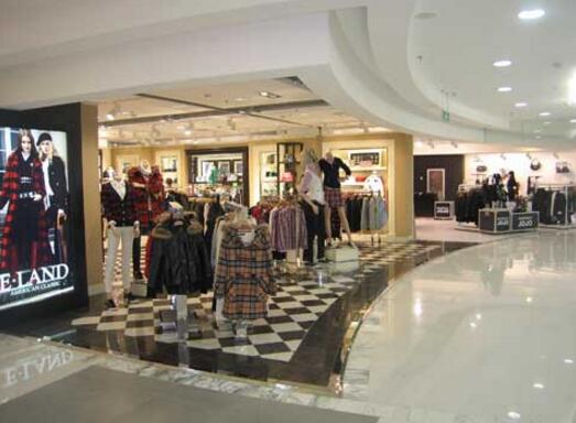 盈利空間持續(xù)壓縮，百貨零售路在何方？