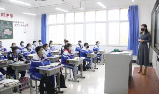 教育部：鼓勵(lì)師范院校建立數(shù)學(xué)、科技、工程類教育中心