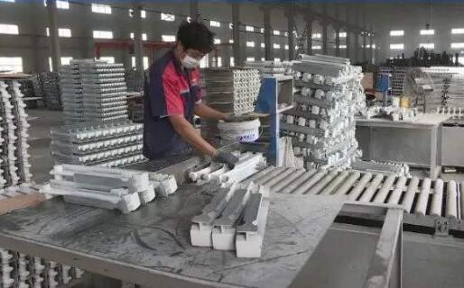 從“全面推進”到“靶向攻堅” 新疆精準升級園區(qū)營商環(huán)境