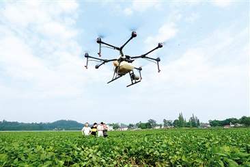 萬億規(guī)模大市場前景誘人 低空經(jīng)濟何時造福