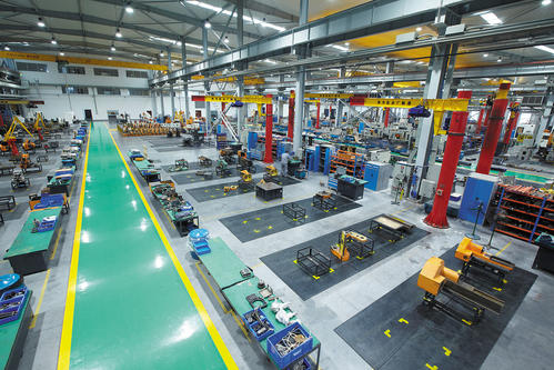 高端機(jī)床需求增長(zhǎng) “工業(yè)母機(jī)”加速邁向海外