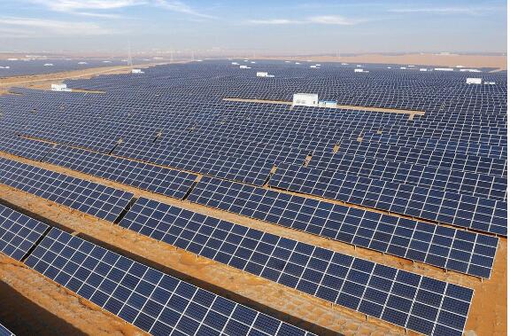 工信部等六部門(mén)：到2027年光伏組件綠色生產(chǎn)水平進(jìn)一步提高，再生材料使用比例有效提升