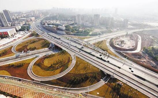 15分鐘上國道、30分鐘上高速、60分鐘上鐵路，未來交通建設(shè)這樣發(fā)力