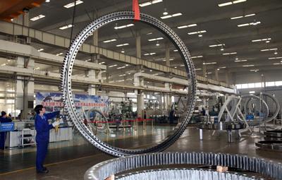 87年淬煉鑄就瓦軸集團(tuán)調(diào)心滾子軸承新高度