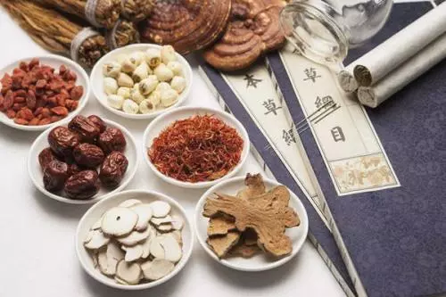 “網(wǎng)絡(luò)藥理學(xué)+AI”擘畫中醫(yī)藥創(chuàng)新發(fā)展新圖景