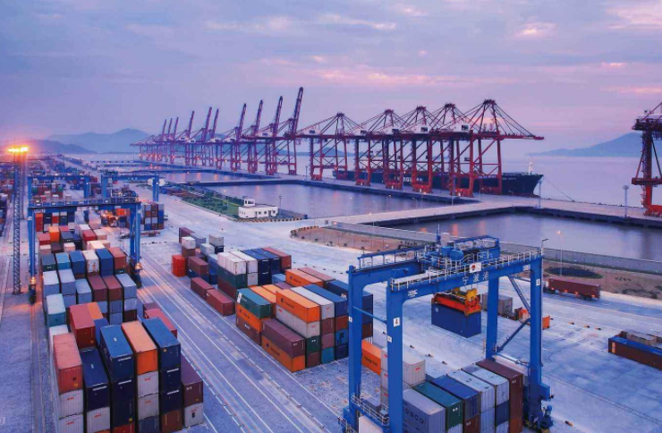 商務部將繼續(xù)狠抓穩(wěn)外貿政策落地見效