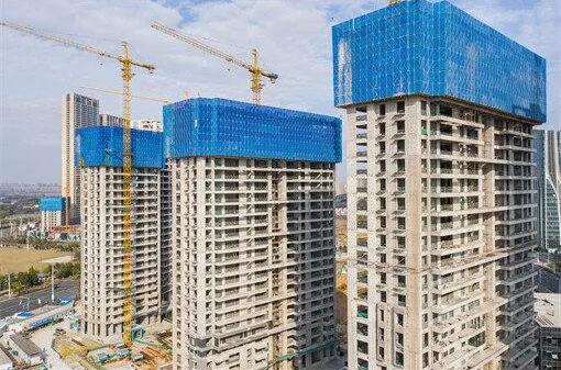 “保交樓”行動(dòng)升級(jí)？多城首提“交房即交證” 頭部房企率先實(shí)施