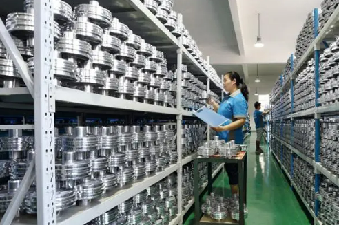 “中國氣動元件之鄉(xiāng)”：從“秀肌肉”到“拼內力”