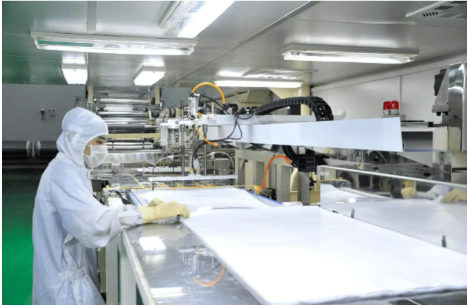 廣新控股多點(diǎn)發(fā)力 全方位賦能中小企業(yè)“走出去”