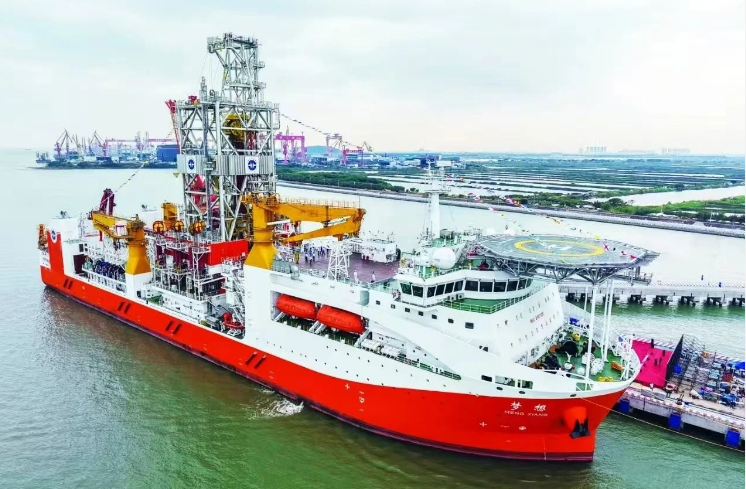 鞍鋼海工鋼產(chǎn)品助力“大國(guó)重器”向深藍(lán)挺進(jìn)