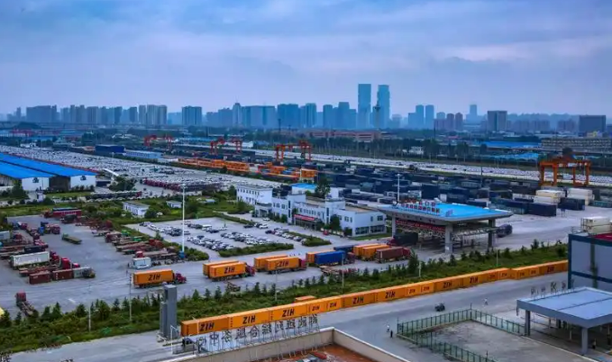 “中歐班列+海鐵聯(lián)運(yùn)” 中豫港務(wù)集團(tuán)深度融入共建“一帶一路”大格局