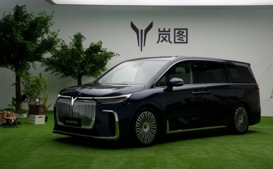 全新嵐圖夢(mèng)想家 爆款車是怎樣“煉成”的？