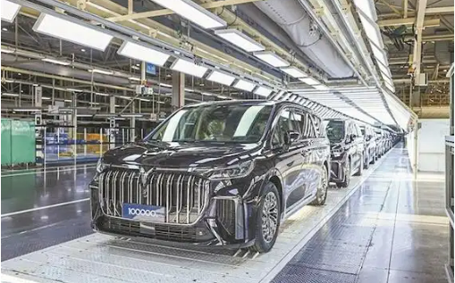 綠色引擎激活創(chuàng)新發(fā)展動(dòng)能 嵐圖汽車為何能成為新質(zhì)生產(chǎn)力代表？