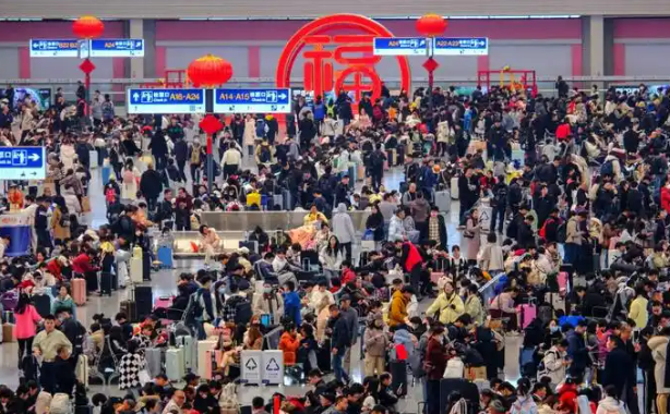 從“全球最大規(guī)模年度人員遷徙”讀懂大國(guó)交通