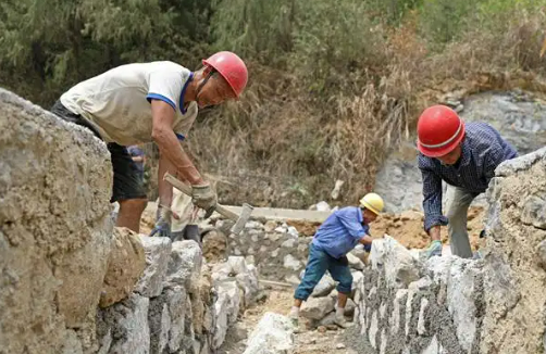 2024年以工代賑帶動(dòng)332萬(wàn)低收入群眾就近務(wù)工 發(fā)放勞務(wù)報(bào)酬478億元