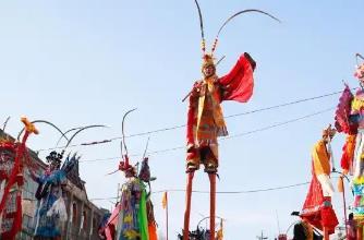 “中國高蹺之鄉(xiāng)”社火調(diào)演熱鬧非凡 民眾盡享視覺盛宴