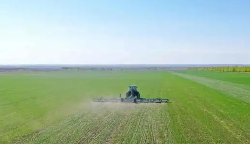 黑龍江五大連池：高標(biāo)準(zhǔn)農(nóng)田開(kāi)年復(fù)工 夯實(shí)糧食豐收“耕”基